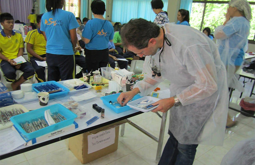 humanitarian-work gallery